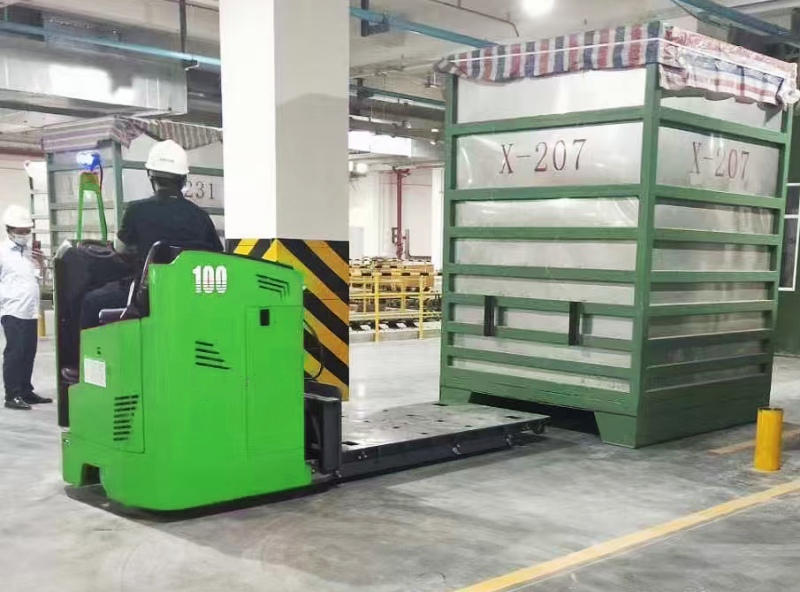 Application of heavy duty non-standard electric platform truck