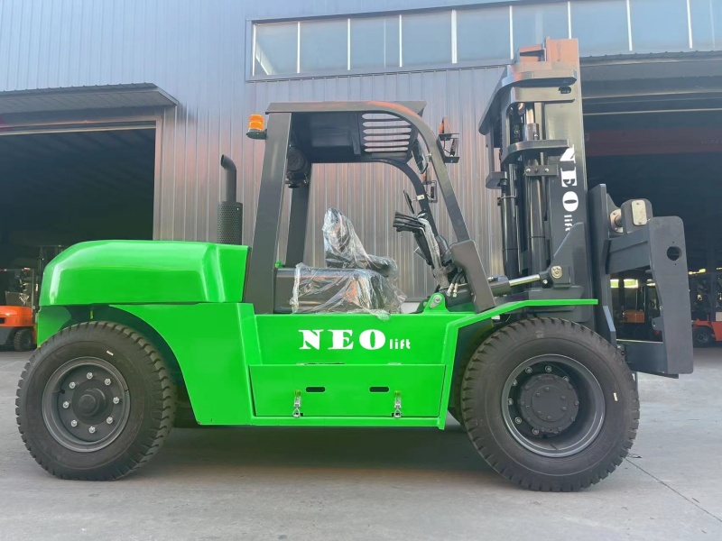 The Future of Heavy-Duty Diesel Forklifts: Trends and Challenges