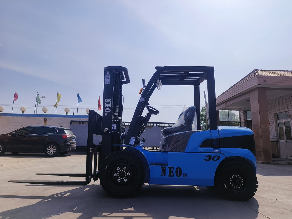 NEOlift Forklift